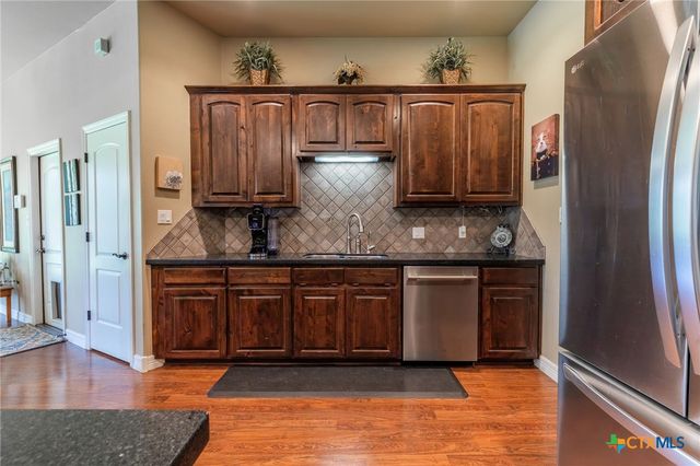 110 Sandpiper Lane, Mcqueeney, TX 78123