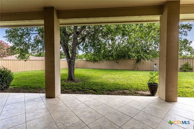 110 Sandpiper Lane, Mcqueeney, TX 78123