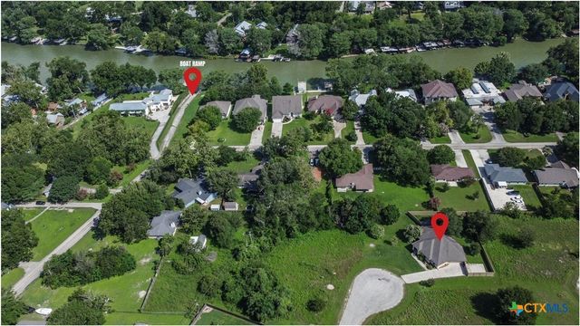 110 Sandpiper Lane, Mcqueeney, TX 78123
