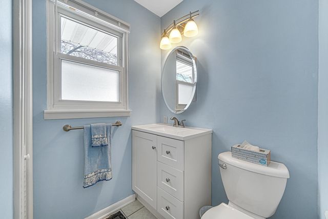 8031 North Drive, Highland, IN 46322