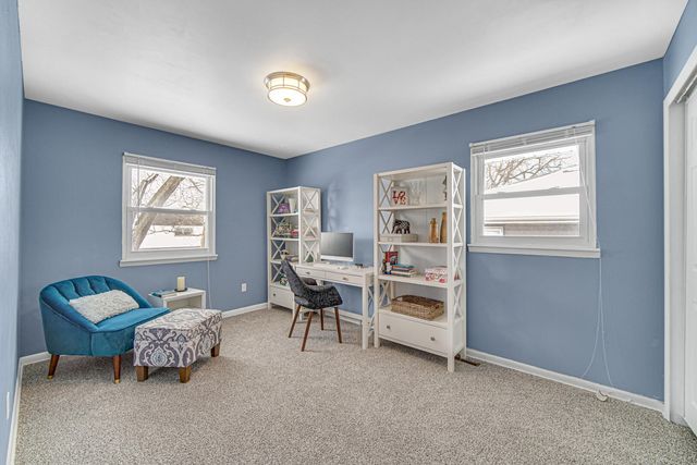 8031 North Drive, Highland, IN 46322