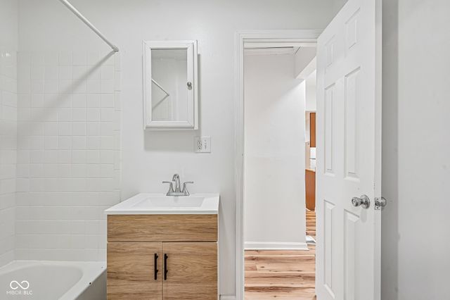 3118 W 9th Street, Indianapolis, IN 46222