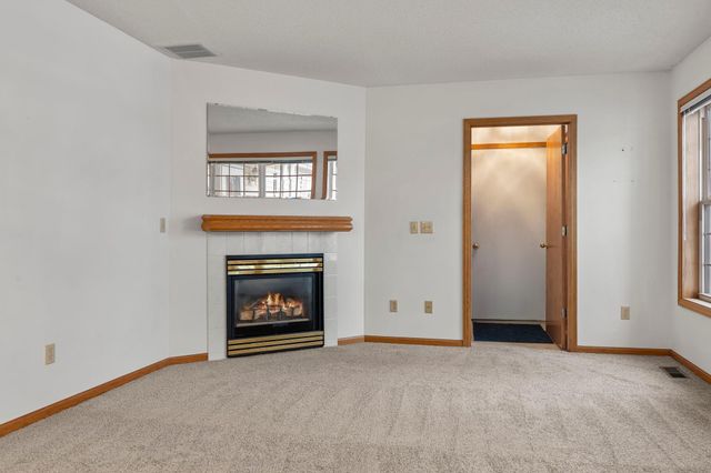 410 Sarazin Street, Shakopee, MN 55379