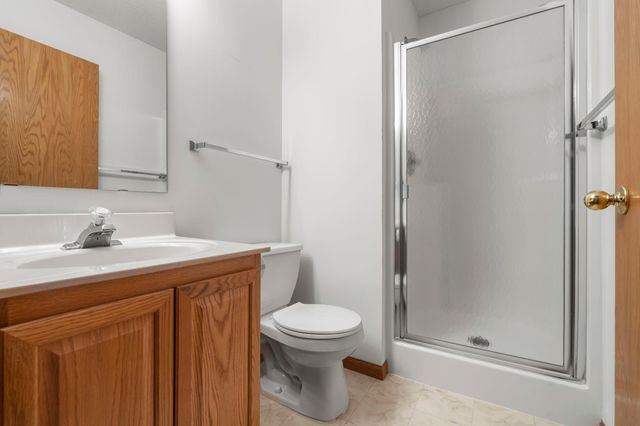 410 Sarazin Street, Shakopee, MN 55379