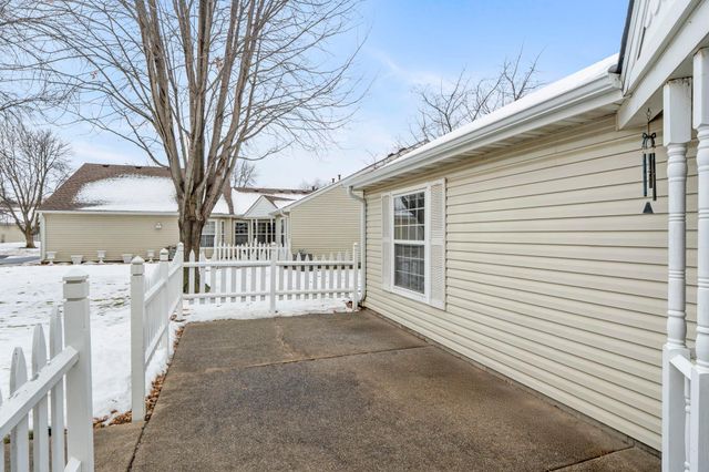 410 Sarazin Street, Shakopee, MN 55379