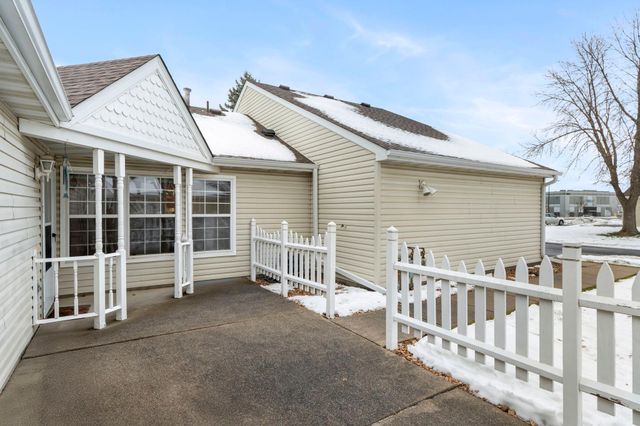 410 Sarazin Street, Shakopee, MN 55379