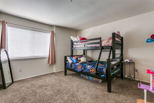 1917 Maxwell Drive, Lewisville, TX 75077