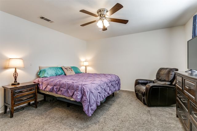 1917 Maxwell Drive, Lewisville, TX 75077