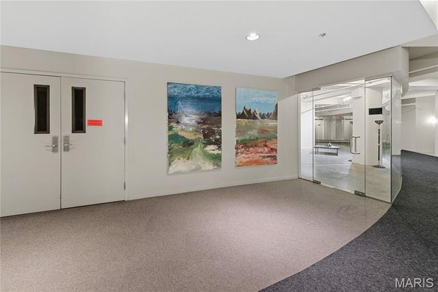 915 Olive Street, St Louis, MO 63101