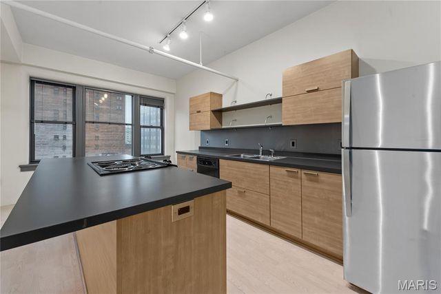 915 Olive Street, St Louis, MO 63101