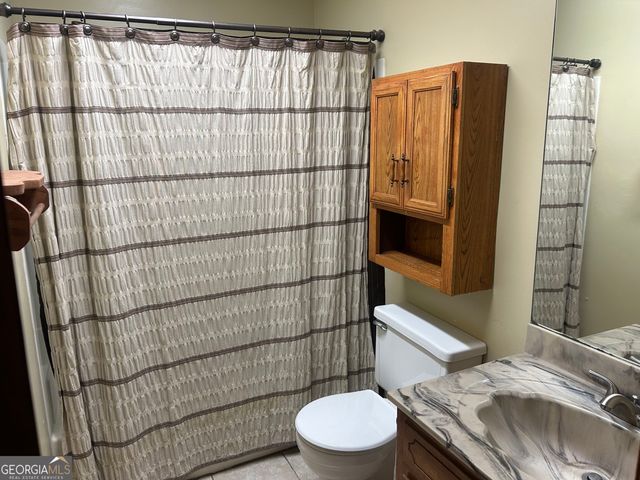 115 Price Drive W, Locust Grove, GA 30248