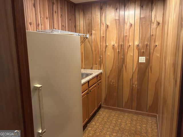 115 Price Drive W, Locust Grove, GA 30248