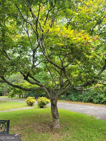 115 Price Drive W, Locust Grove, GA 30248