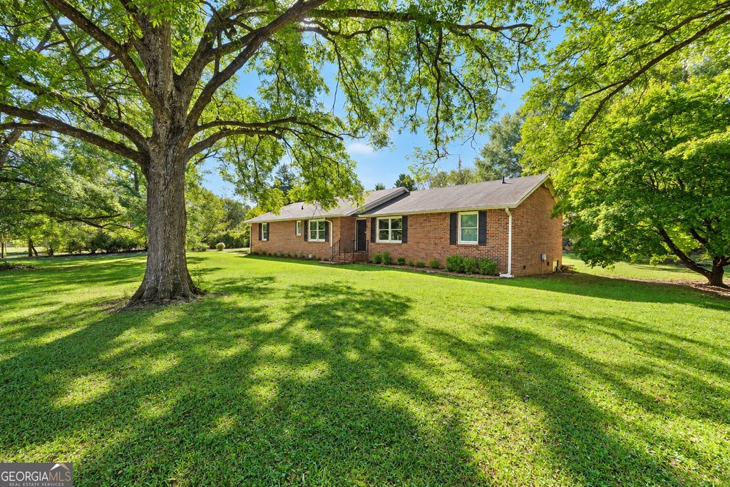 115 Price Drive W, Locust Grove, GA 30248 — photo 2