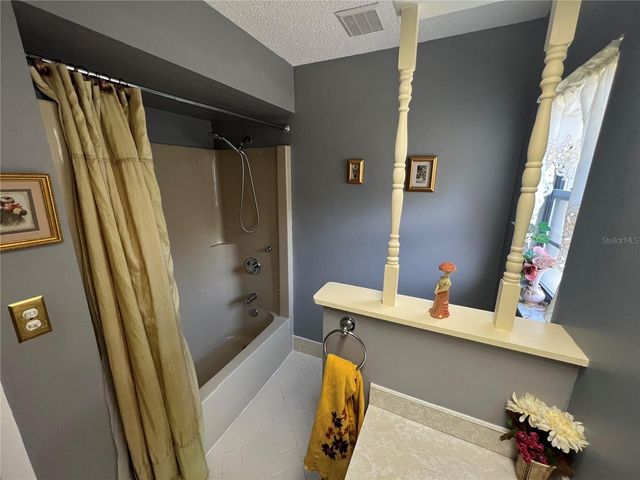 220 NE 11TH STREET, Crystal River, FL 34428