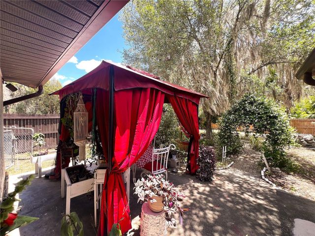 220 NE 11TH STREET, Crystal River, FL 34428