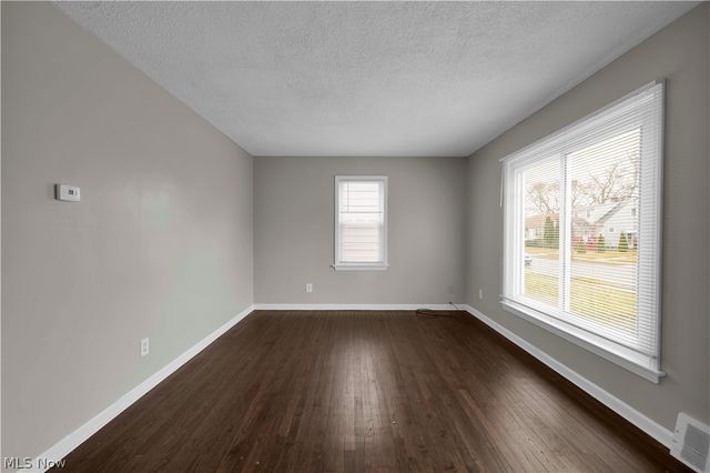 4561 W 148th Street, Cleveland, OH 44135