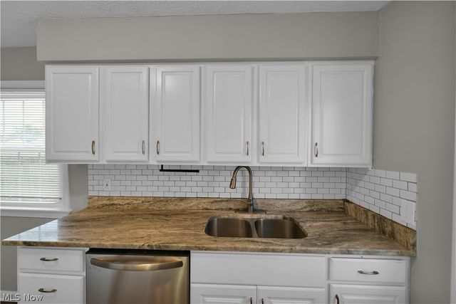 4561 W 148th Street, Cleveland, OH 44135