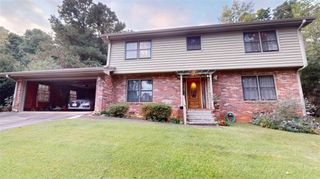 2802 Lakeview Court, Buford, GA 30519