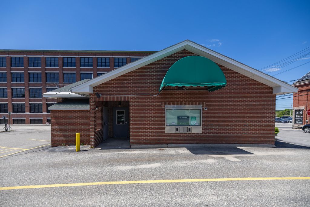 34 Bates Street, Lewiston, ME 04240 — photo 5