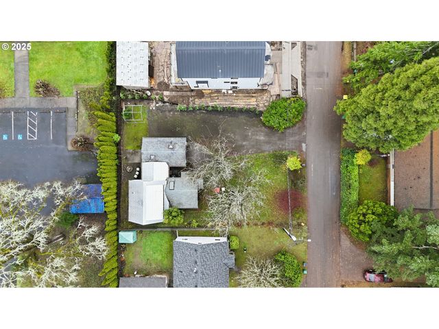 13325 Sw LARSON St, Beaverton, OR 97005