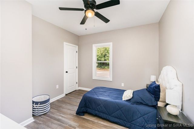 1236 Slate Run Road, New Albany, IN 47150