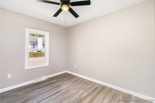 1236 Slate Run Road, New Albany, IN 47150