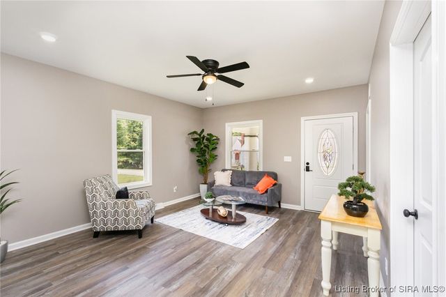 1236 Slate Run Road, New Albany, IN 47150