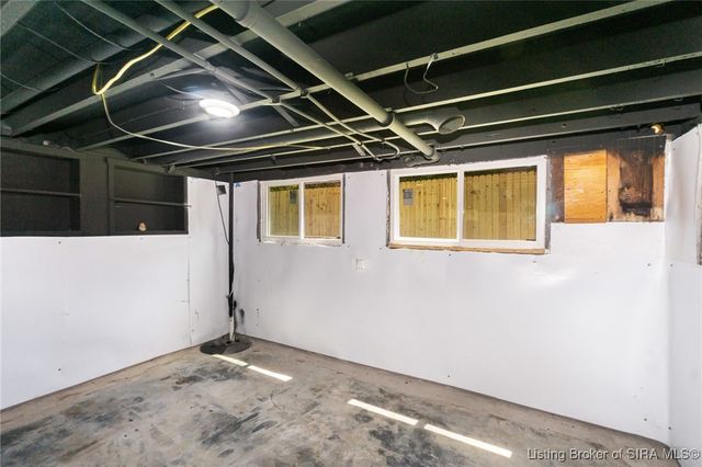 1236 Slate Run Road, New Albany, IN 47150