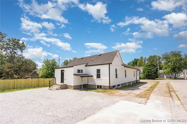 1236 Slate Run Road, New Albany, IN 47150