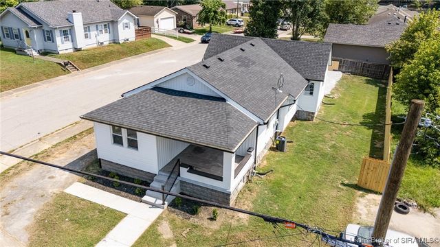 1236 Slate Run Road, New Albany, IN 47150