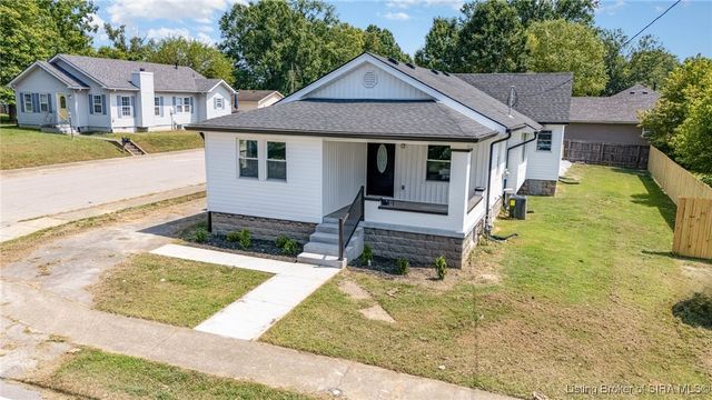 1236 Slate Run Road, New Albany, IN 47150