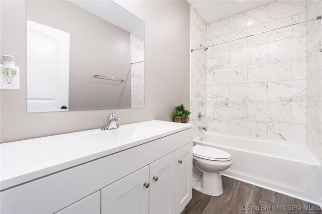 1236 Slate Run Road, New Albany, IN 47150