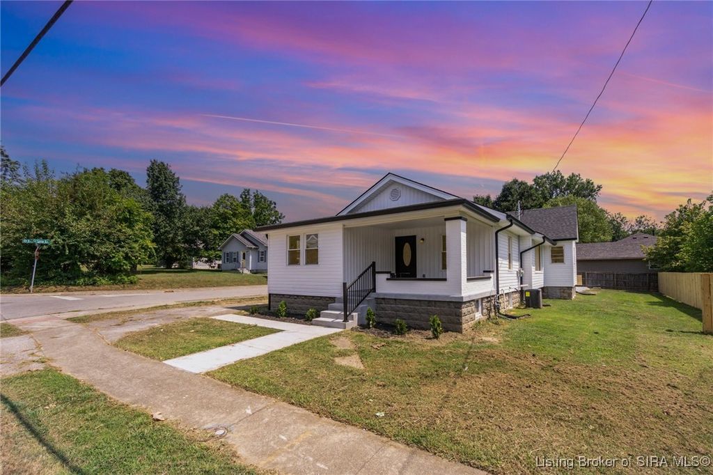 1236 Slate Run Road, New Albany, IN 47150