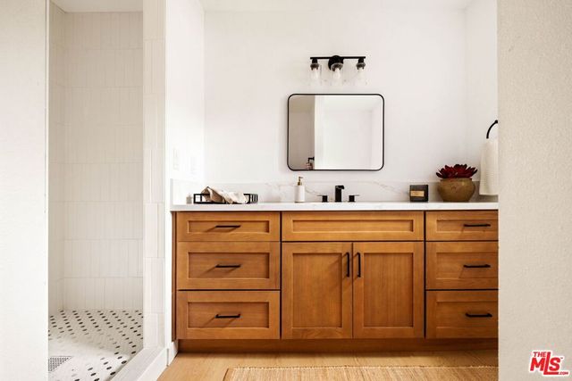 2760 Fyler Place, Los Angeles, CA 90065