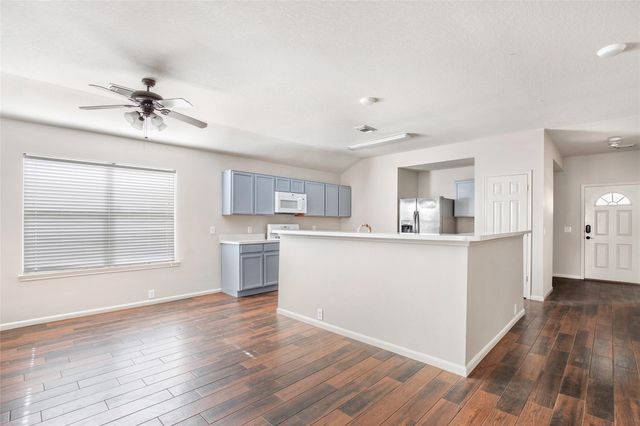 2822 Foster Hill Drive, Kingwood, TX 77345
