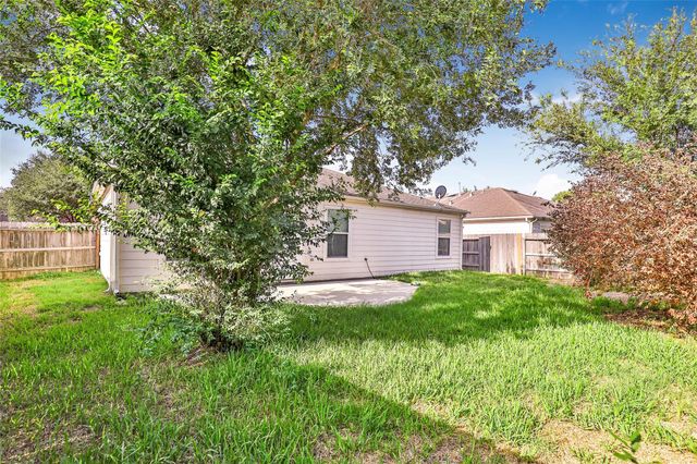 2822 Foster Hill Drive, Kingwood, TX 77345