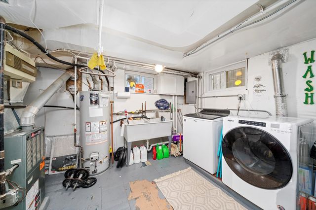 3833 Oak Park Avenue, Berwyn, IL 60402