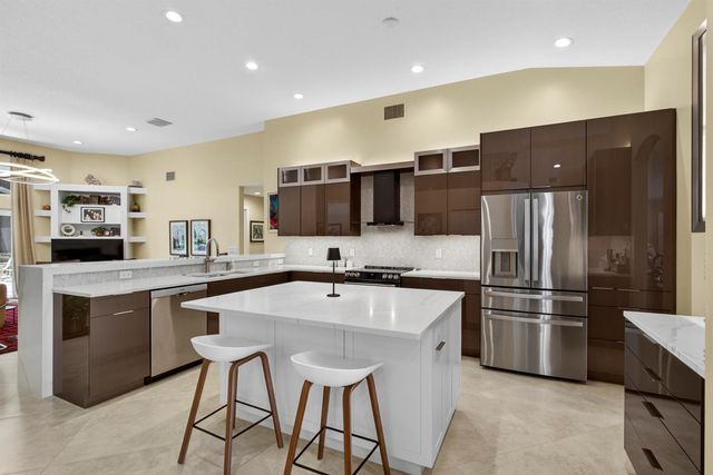 15822 Cypress Park Drive, Wellington, FL 33414