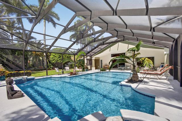 15822 Cypress Park Drive, Wellington, FL 33414