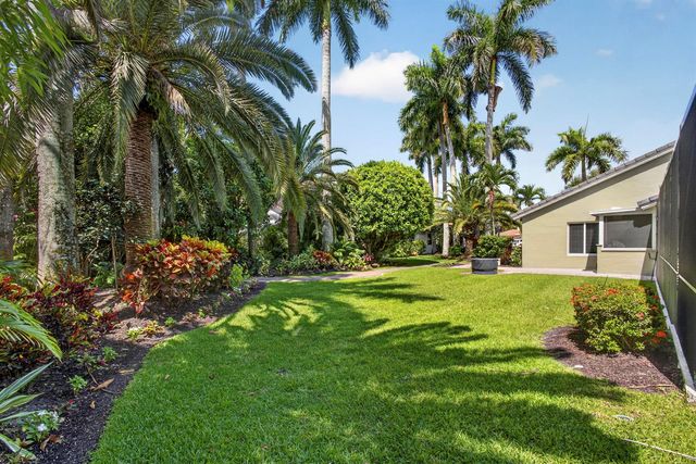 15822 Cypress Park Drive, Wellington, FL 33414