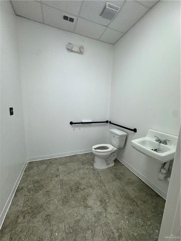 3220 S Sugar Road, Edinburg, TX 78539