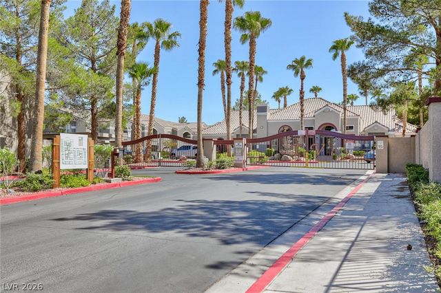 5055 West Hacienda Avenue 1021, Las Vegas, NV 89118