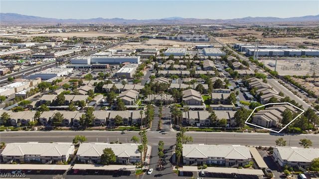 5055 West Hacienda Avenue 1021, Las Vegas, NV 89118