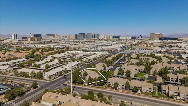 5055 West Hacienda Avenue 1021, Las Vegas, NV 89118