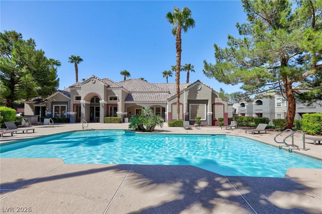 5055 West Hacienda Avenue 1021, Las Vegas, NV 89118
