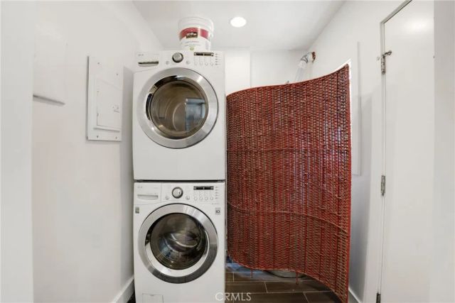 5152 Romaine Street, Los Angeles, CA 90029