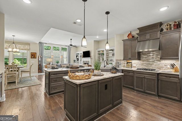185 Mulberry Court, Peachtree City, GA 30269