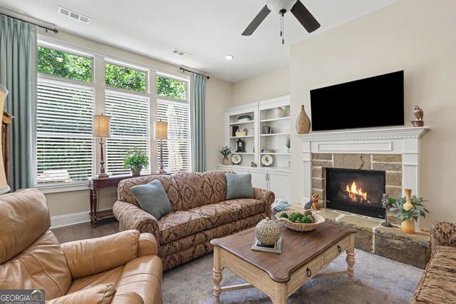 185 Mulberry Court, Peachtree City, GA 30269