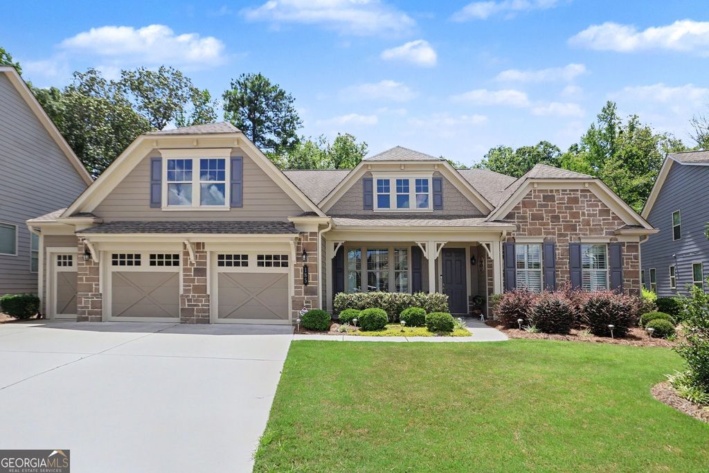 185 Mulberry Court, Peachtree City, GA 30269